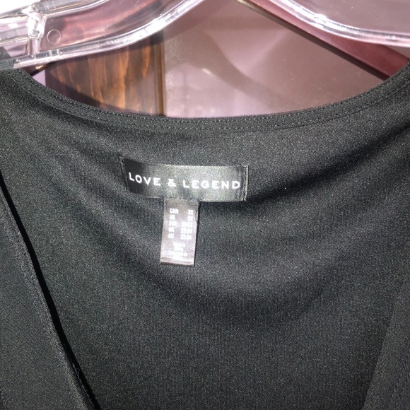 Beautiful v neck faux wrap dress - Picture 2 of 2